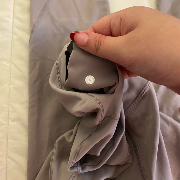 Lululemon In Movement Tight 25" *Everlux - Picture 5 of 9